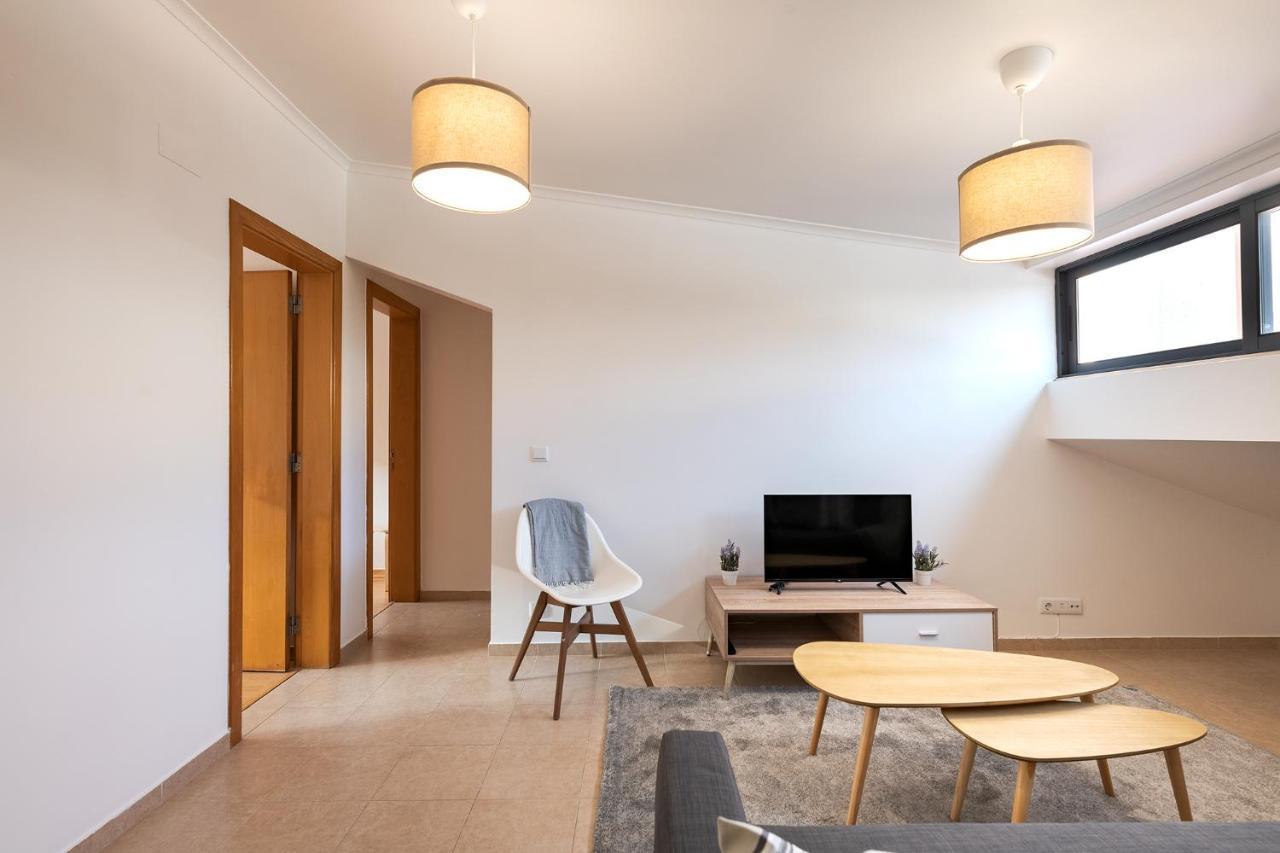 Central Gem IV - Lisbon Trendy Santos District With Dedicated Workspace Eksteriør billede